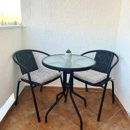 Uzivajte U Mirnom I Elegantnom Smjestaju Appartamento Podgorica
